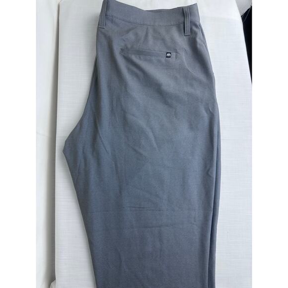 NWT Travis Mathew Men's Size 40 Chino Pants Straight Leg Polyester - Picture 4 of 6